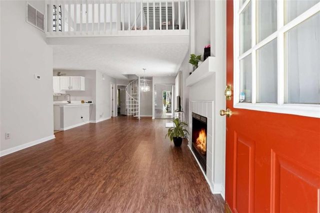 2602 Laurel Lane, Kennesaw, GA 30152