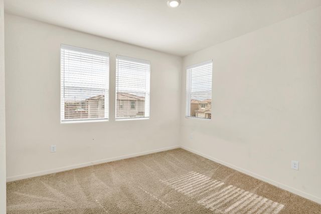 4798 Tilly Dr, Folsom, CA 95630