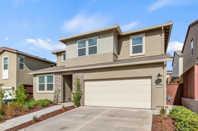 4798 Tilly Dr, Folsom, CA 95630