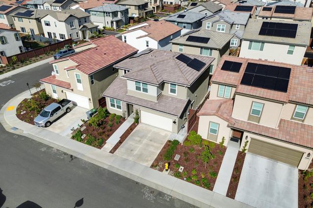 4798 Tilly Dr, Folsom, CA 95630