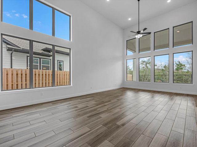 1116 Village Falls Drive, Missouri City, TX 77459