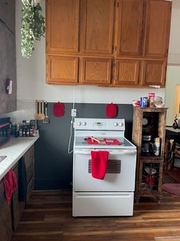 431 W King Ave, Kingsville, TX 78363