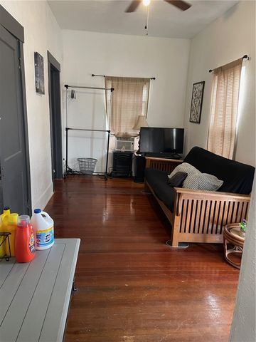 431 W King Ave, Kingsville, TX 78363