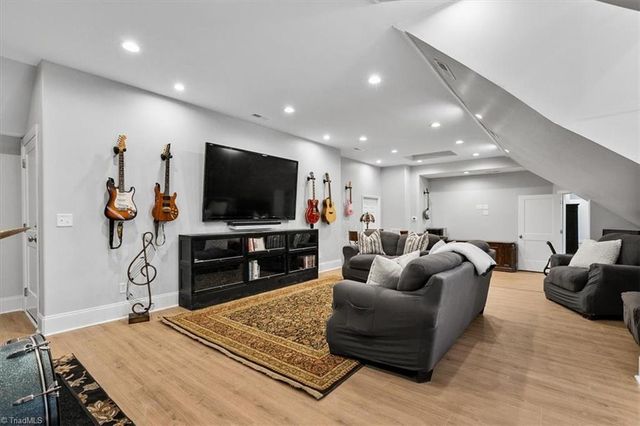 7810 Neugent Drive, Kernersville, NC 27284