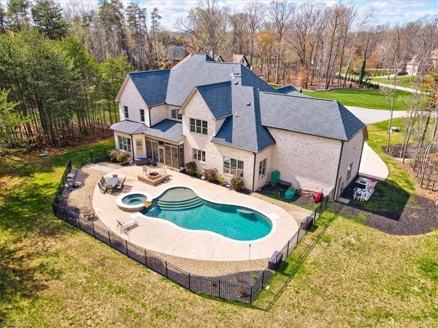 7810 Neugent Drive, Kernersville, NC 27284