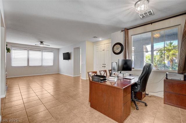 5819 Toofer Winds Court, Las Vegas, NV 89131