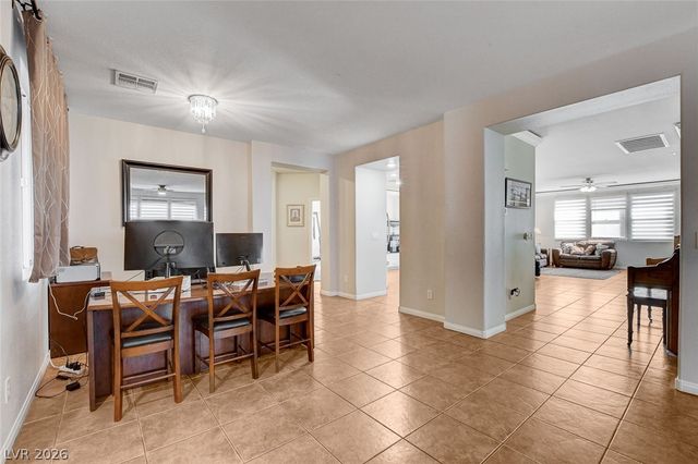 5819 Toofer Winds Court, Las Vegas, NV 89131