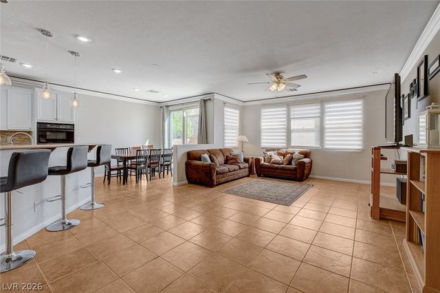 5819 Toofer Winds Court, Las Vegas, NV 89131