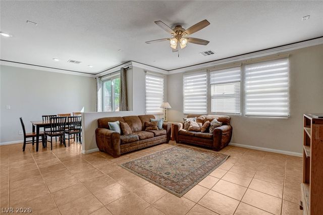 5819 Toofer Winds Court, Las Vegas, NV 89131