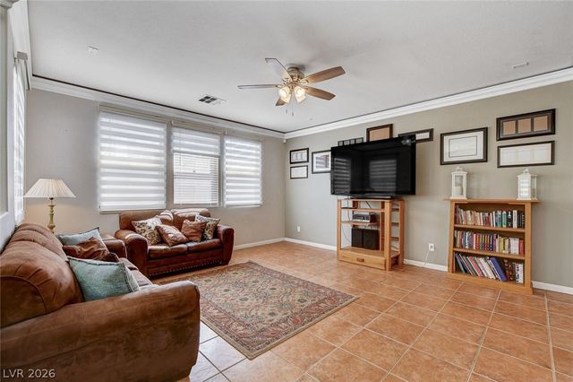 5819 Toofer Winds Court, Las Vegas, NV 89131