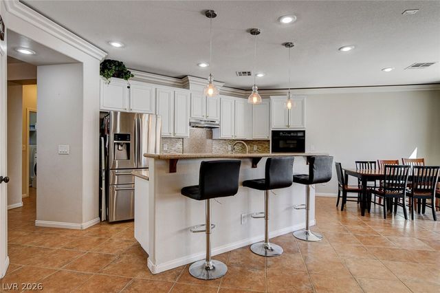 5819 Toofer Winds Court, Las Vegas, NV 89131