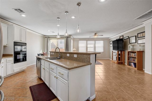 5819 Toofer Winds Court, Las Vegas, NV 89131