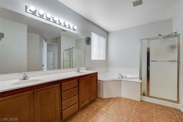 5819 Toofer Winds Court, Las Vegas, NV 89131