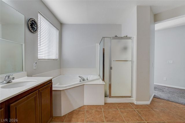 5819 Toofer Winds Court, Las Vegas, NV 89131