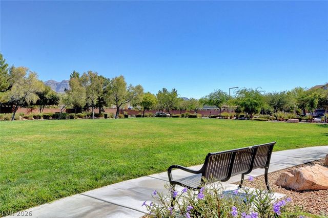 5819 Toofer Winds Court, Las Vegas, NV 89131