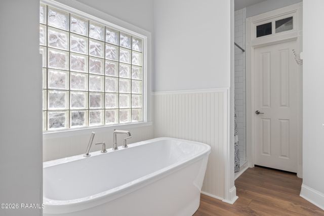 202 Trailwood Lane, Lafayette, LA 70508