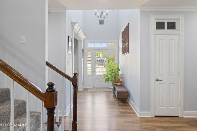 202 Trailwood Lane, Lafayette, LA 70508