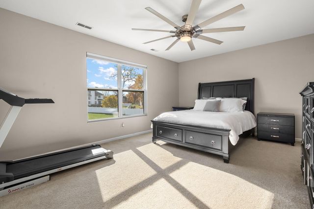 7211 E 104th Place, Crown Point, IN 46307