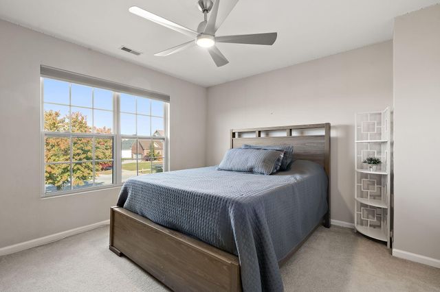 7211 E 104th Place, Crown Point, IN 46307