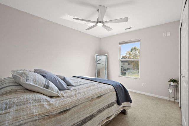 7211 E 104th Place, Crown Point, IN 46307