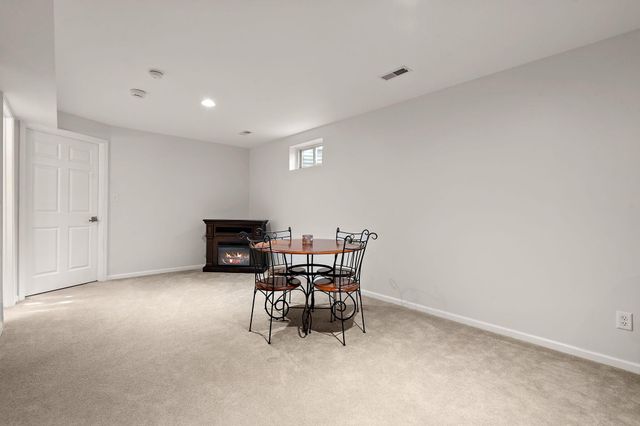 7211 E 104th Place, Crown Point, IN 46307