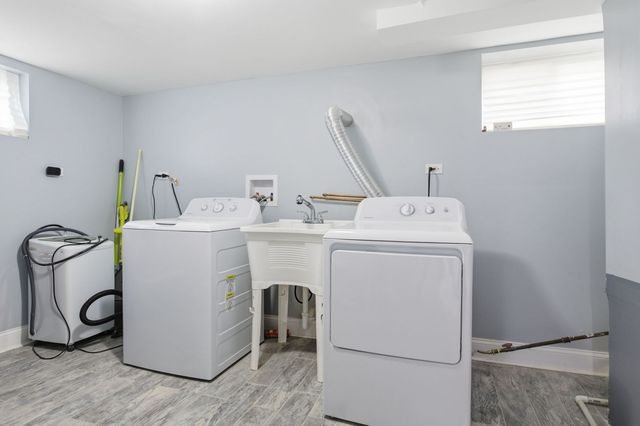 1036 W 105th Street, Chicago, IL 60643