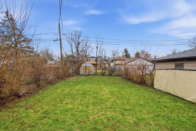 1036 W 105th Street, Chicago, IL 60643