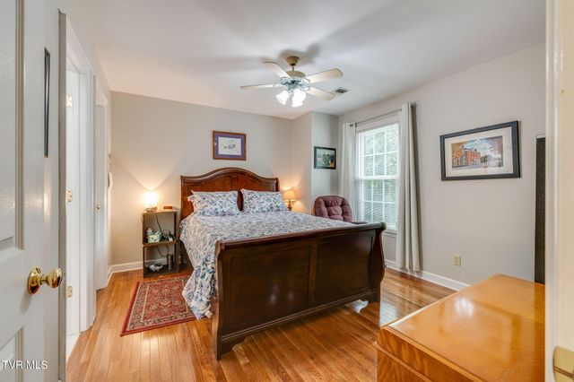 2030 West Manor Court 2030, Kingsport, TN 37660