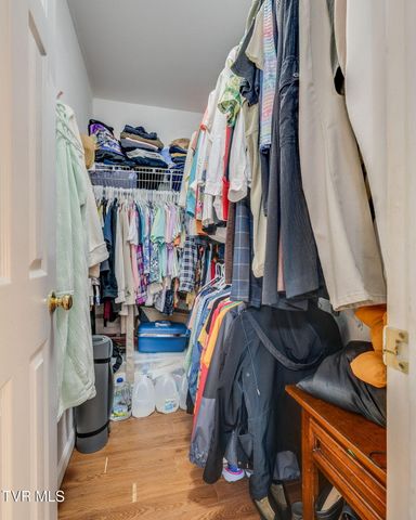 2030 West Manor Court 2030, Kingsport, TN 37660