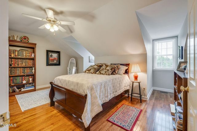 2030 West Manor Court 2030, Kingsport, TN 37660