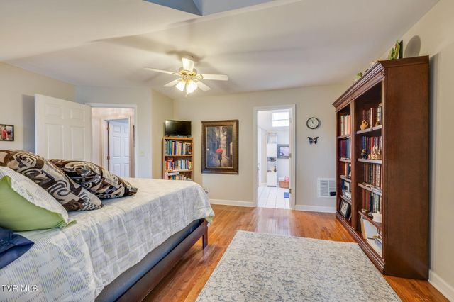 2030 West Manor Court 2030, Kingsport, TN 37660