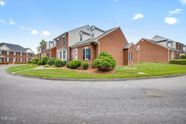 2030 West Manor Court 2030, Kingsport, TN 37660
