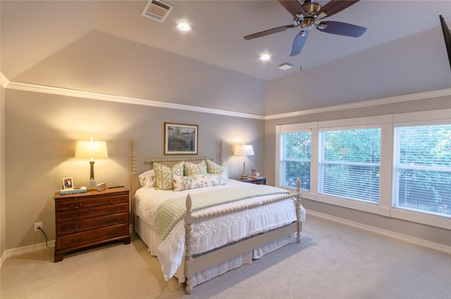 204 Swallow Drive, Southlake, TX 76092