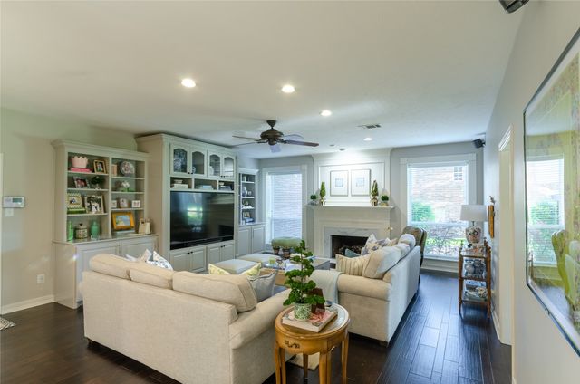 204 Swallow Drive, Southlake, TX 76092
