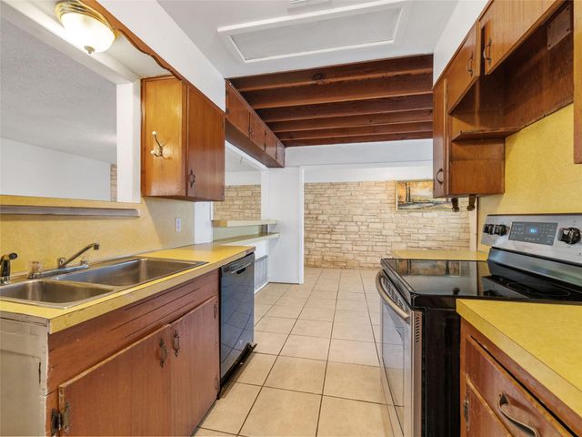 15803 Wildwood TRL, Austin, TX 78734