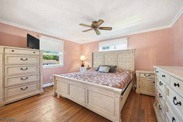 101 Walnut St, Oakland Boro, NJ 07436