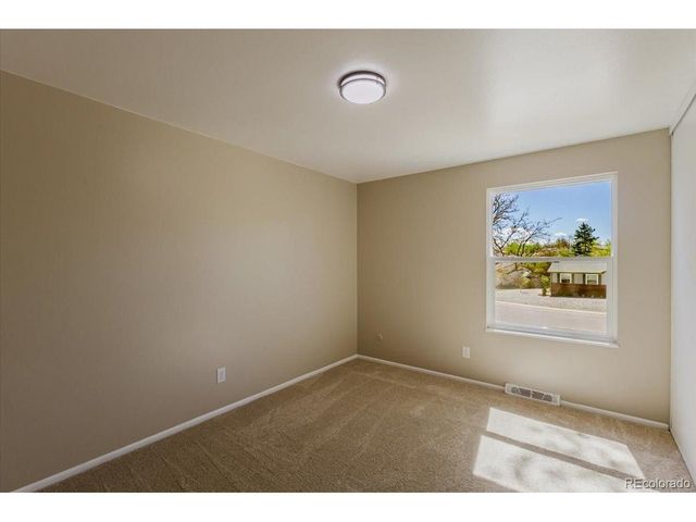 4767 S Olathe St, Aurora, CO 80015