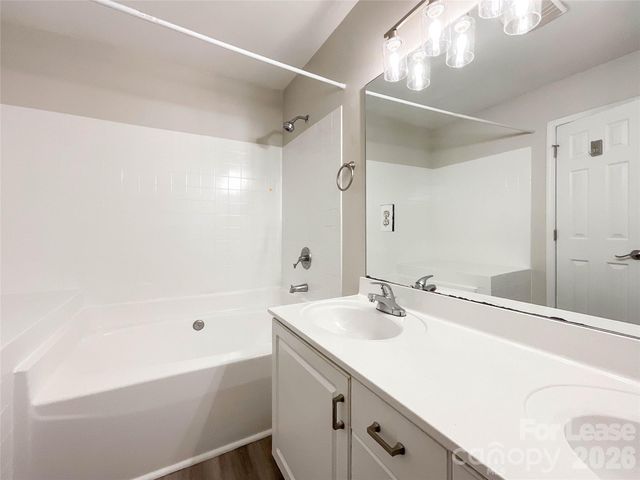 7305 Rosehall Drive, Charlotte, NC 28227