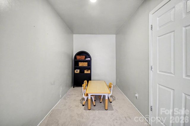 1140 Knollwood Drive, Claremont, NC 28610