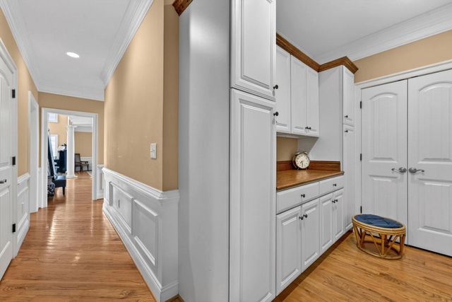 3483 BARTERBROOK RD, Staunton, VA 24401