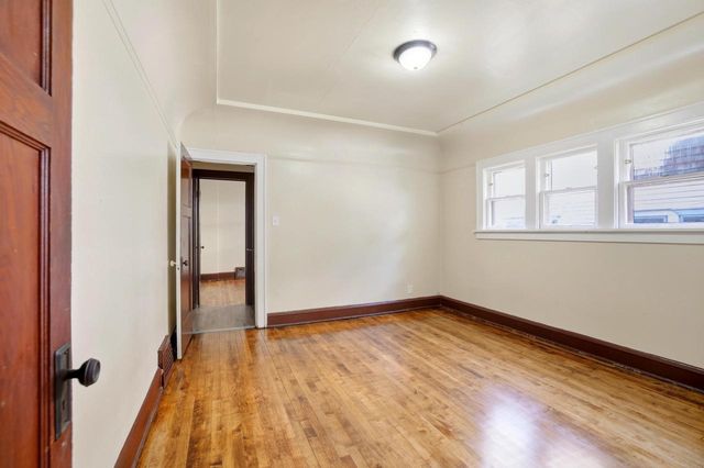 2555 N 51st STREET #2557, Milwaukee, WI 53210