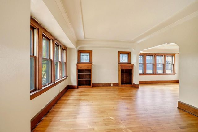 2555 N 51st STREET #2557, Milwaukee, WI 53210