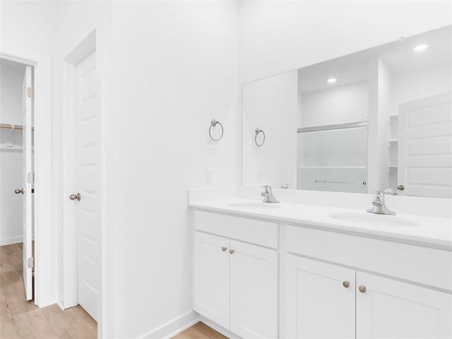 523 S Neon Avenue, Fayetteville, AR 72704