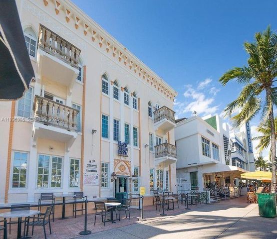 918 Ocean Dr 202, Miami Beach, FL 33139