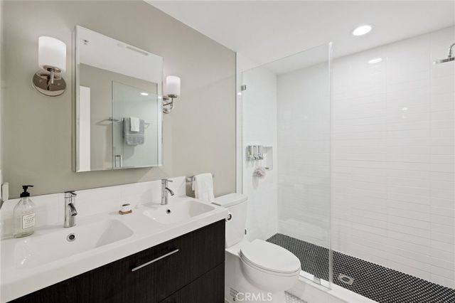 647 2nd, Hermosa Beach, CA 90254