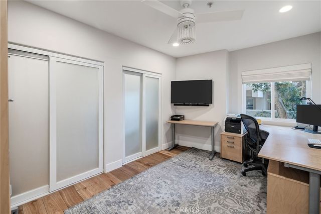 647 2nd, Hermosa Beach, CA 90254