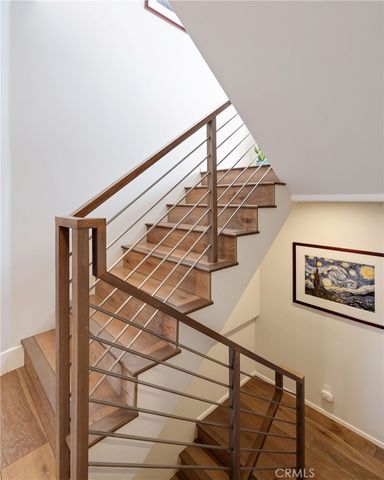 647 2nd, Hermosa Beach, CA 90254