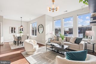 989 S BUCHANAN ST #225, Arlington, VA 22204