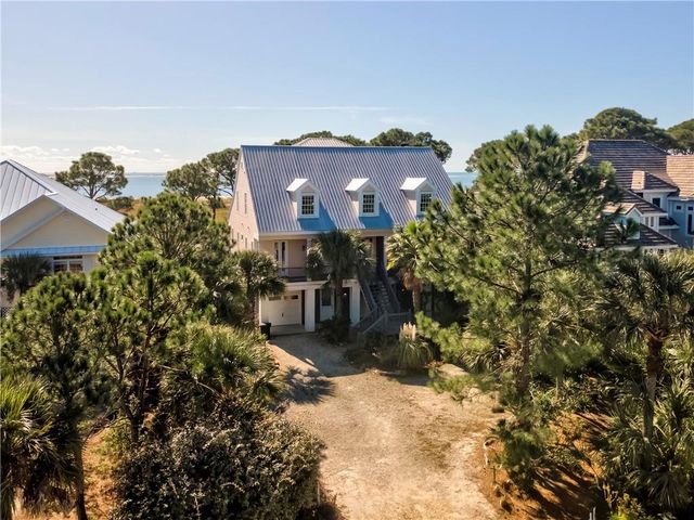 705 Hernando Place, Dauphin Island, AL 36528