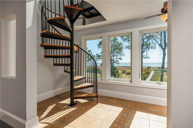 705 Hernando Place, Dauphin Island, AL 36528